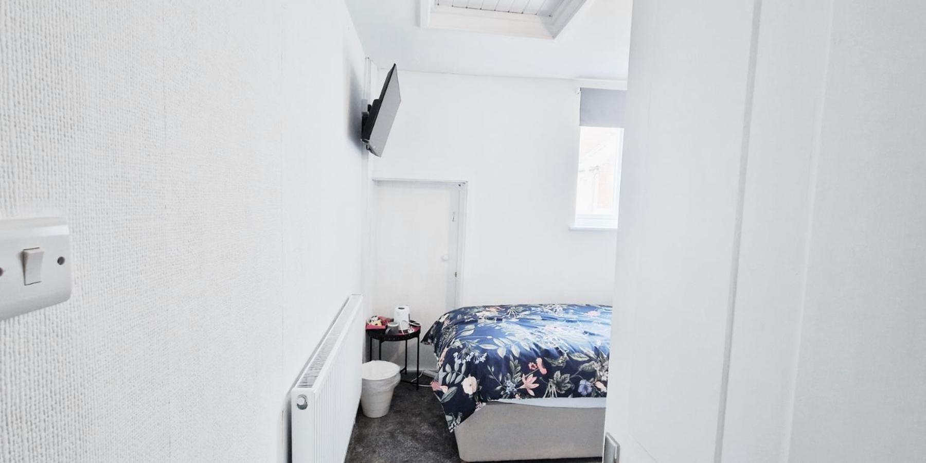 Single Room In Modern House Near Νότιγχαμ Εξωτερικό φωτογραφία